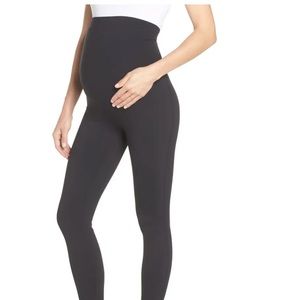 Like new Zella Mamasana Maternity Ankle Legging